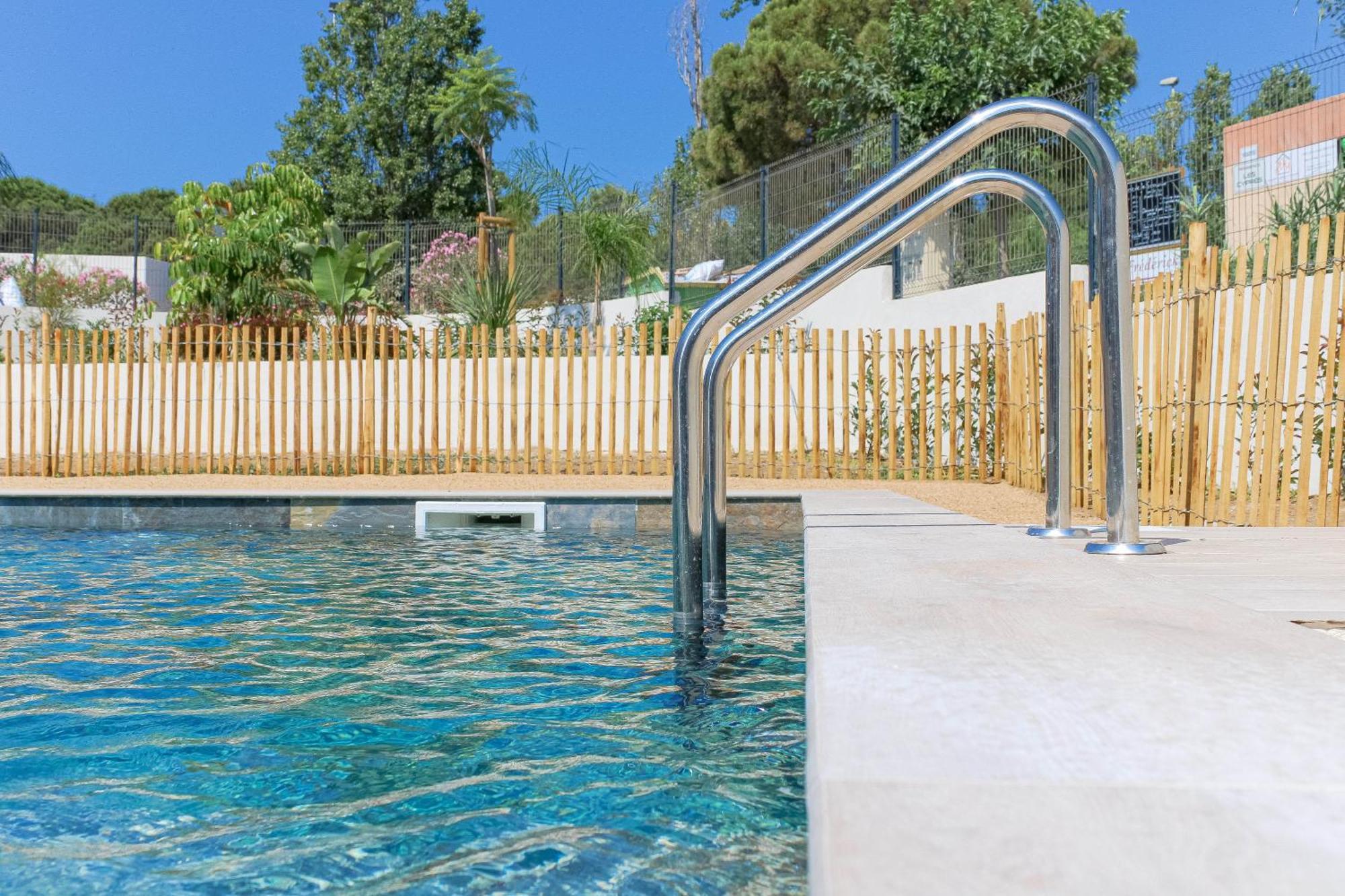 Select'Sohome - Residence Le Poseidon - Appartement En Duplex Avec Parking Prive Et Piscine ! - Pos-F Bormes-les-Mimosas Exterior foto
